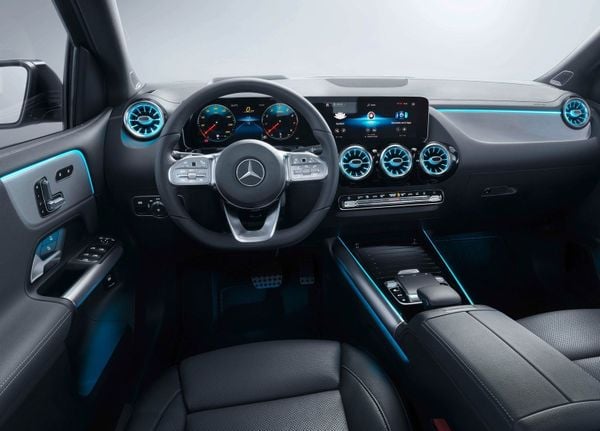 Mercedes-Benz-B-Class-2019-6