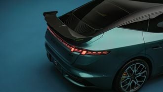 Lynk & Co 10