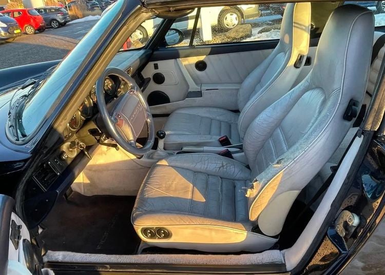 Porsche 911 964 Carrera 4 Targa occasion tweedehands auto kilometerstand