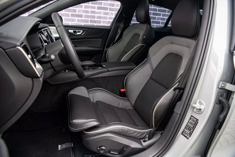 Volvo S60 T8 Recharge Heico ERST occasion tweedehands auto