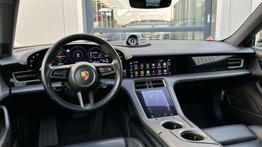 Porsche Taycan kost nu nog maar een derde van nieuwprijs occasion