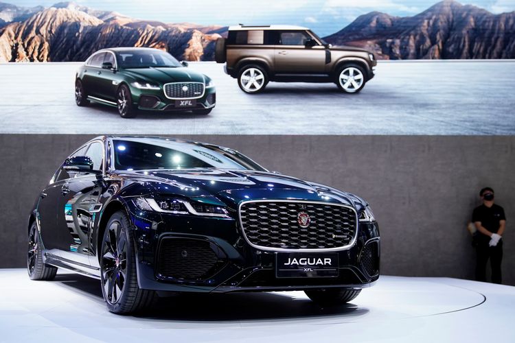 Jaguar XFL 