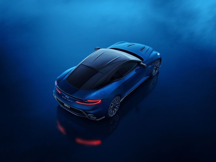 Nieuwe Aston Martin DB12 S is ultieme James Bond-auto