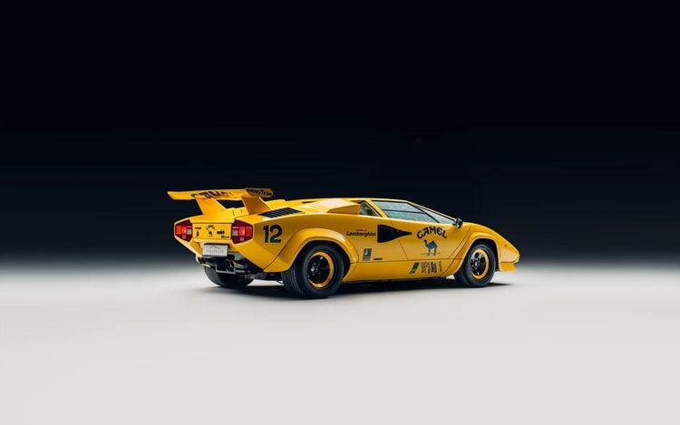 Lamborghini Countach en Lotus Type 102