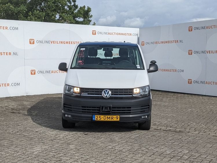 Nederlandse overheid verkoopt nu oude politiebusjes