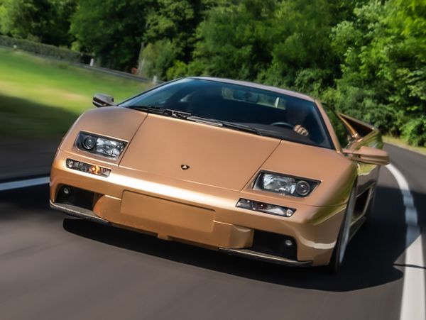 Lamborghini Diablo Nissan 300ZX