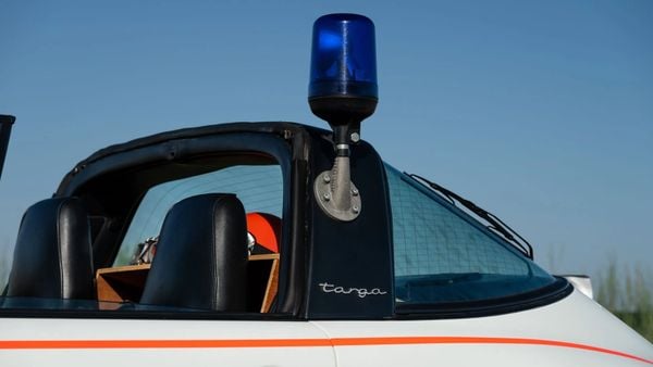 Nederlandse politie-Porsches nu te koop voor meer dan 100.000 euro: hier kun je ze vinden