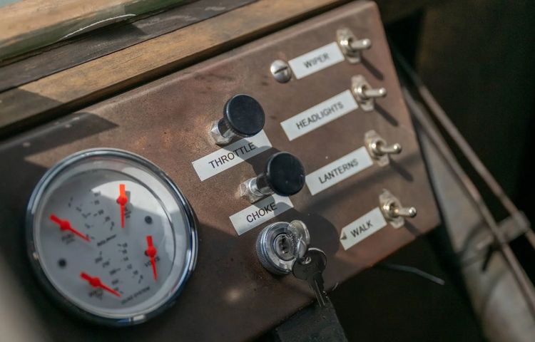 circuswagen reus klassieker