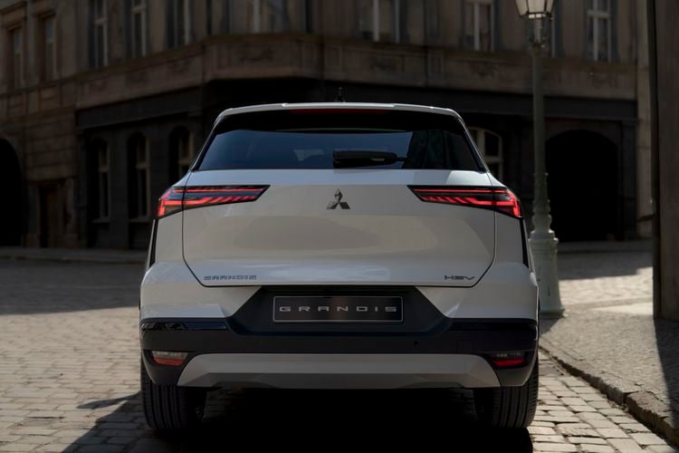 Mitsubishi Grandis