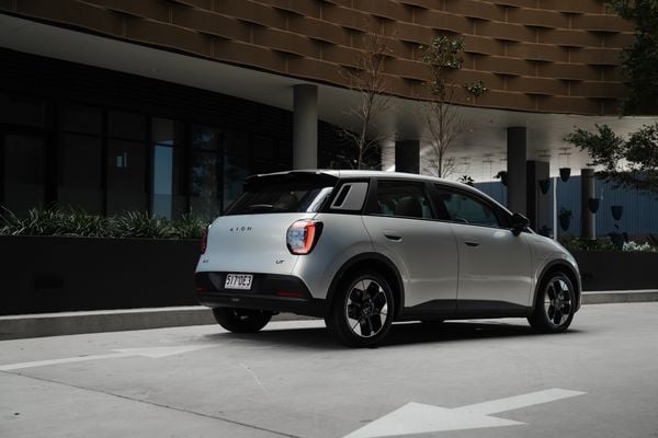 Voor 27.990 euro en gebouwd in Oostenrijk: deze onbekende EV wil Europa veroveren