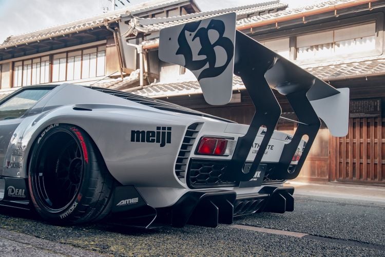 Lamborghini Miura Liberty Walk