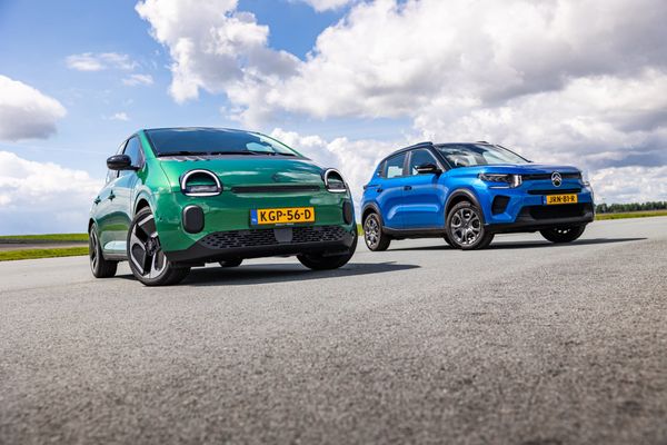Renault Twingo en Citroën ë-C3 tijdens de dubbeltest