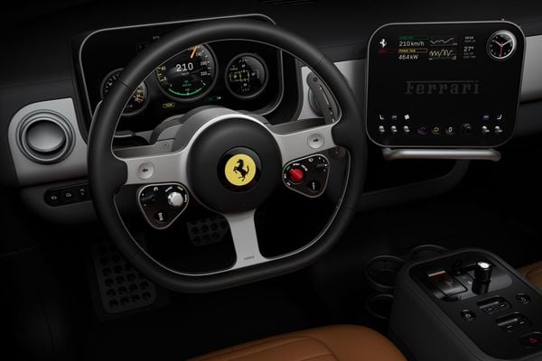 Ferrari Luce touchscreens