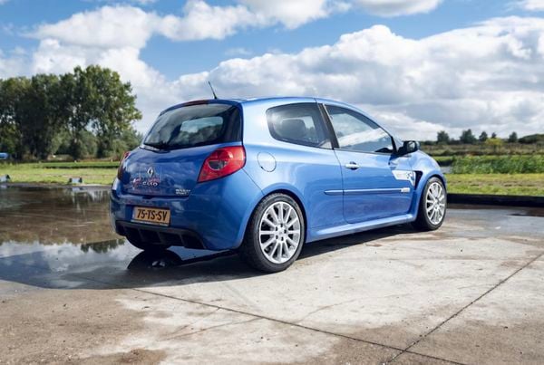 hot hatch occasions Renault Clio RS occasion tweedehands auto