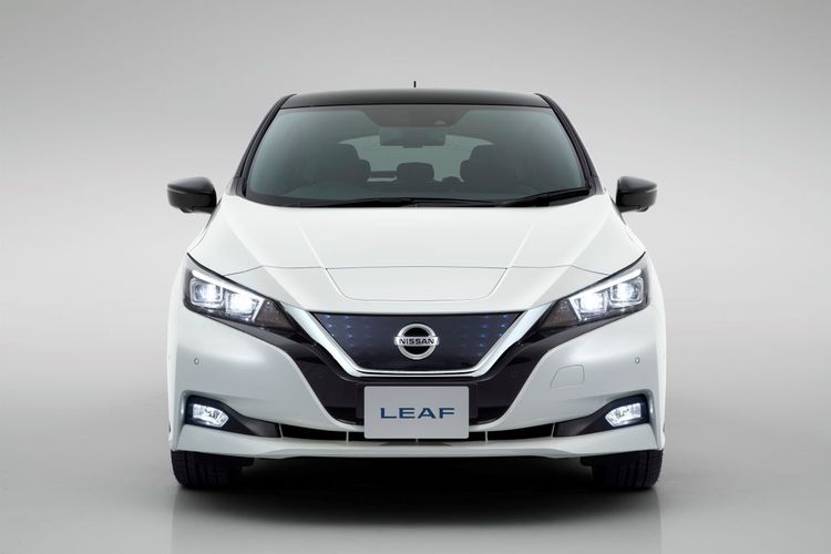 nissan-leaf-2018-0011