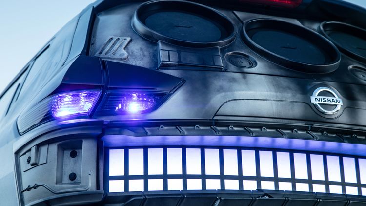 nissan-rogue-star-wars-themed-show-vehicle-17-1