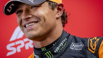 ZANDVOORT - Lando Norris (McLaren) na afloop van de sprintkwalificatie, voorafgaand aan de F1 Grand Prix van Nederland op het Circuit van Zandvoort. REMKO DE WAAL / ANP