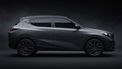 Ineens duikt er een ‘nieuw’ Italiaans merk op met betaalbare crossovers: voormalig Ferrari-ingenieur helpt een handje