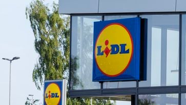 Niet alleen voor benzine naar Duitsland? Bij Lidl kun je nu jouw EV nu goedkoper snelladen dan thuis opladen