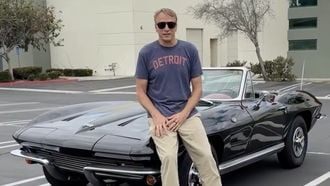 Tony Hawk Chevrolet Corvette Stingray EV elektrische auto ombouw conversie