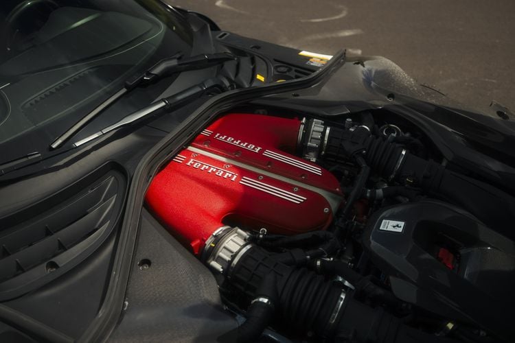 V12-motor van de Ferrari 12Cilindri