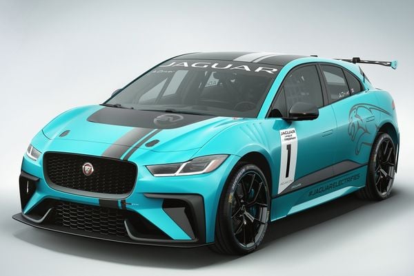 jaguar_i-pace_etrophy_6