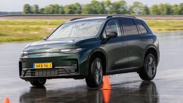 Ford Kuga vs. Leadpmotor C10: de beste PHEV-SUV