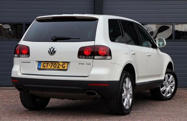 Volkswagen Touareg V10 TDI occasion tweedehands auto afschrijving diesel
