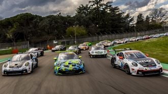 Zelf racen in sportwagencup kan! Dit kost het