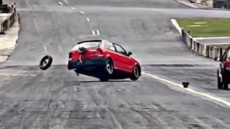 dragrace Volkswagen Gol crash