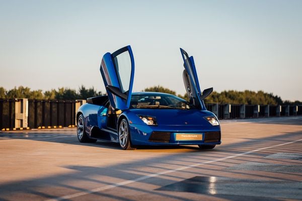 Lamborghini Murciélago occasion supercar tweedehands auto V12 Porsche 911