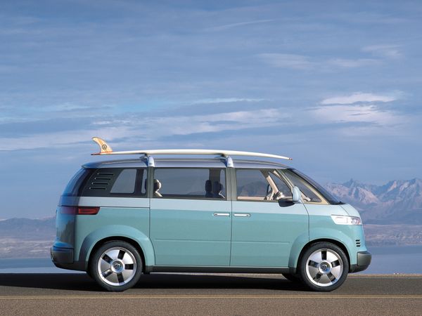 volkswagen_microbus_concept_12