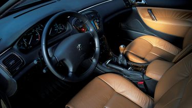 Vijf luxeauto's die je koopt voor een habbekrats