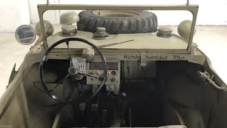 Volkswagen Schwimmwagen occasion tweedehands auto varen rijden amfibievoertuig duurste Volkswagen VW Nederland
