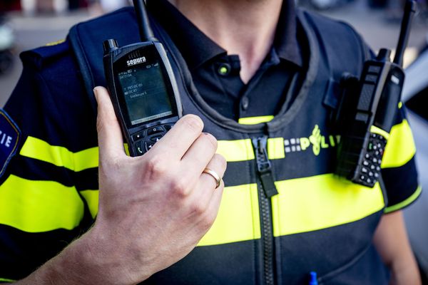 Politie waarschuwt voor vluchtstrookbendes: zo herken je de truc