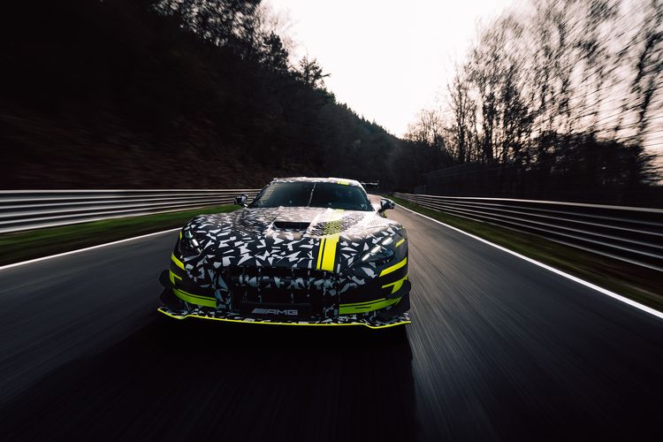 Welke is straalegaal en welke de raceauto? Mercedes-AMG laat  GT GT3 en Black Series zien