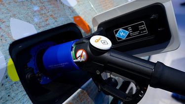 Waterstof tanken waterstofauto waterstofauto's BMW iX5 Hydrogen