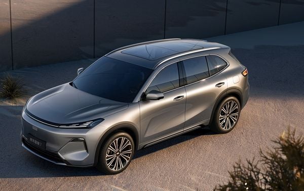 Geely Galaxy Starship 7, China