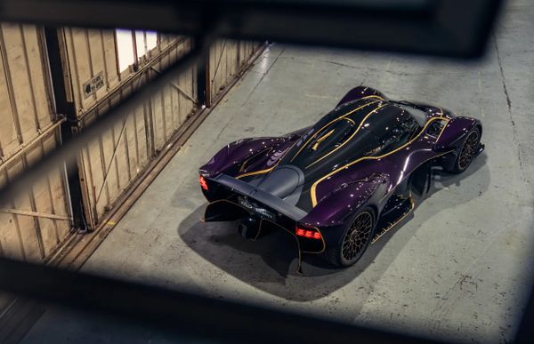 Aston Martin Valkyrie
