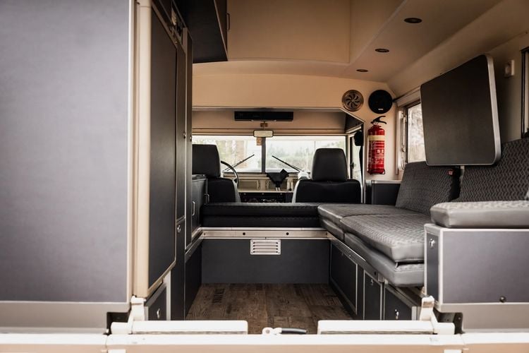 Marktplaats-parel is de coolste wegenbelastingvrije camper en kun je spotgoedkoop tanken