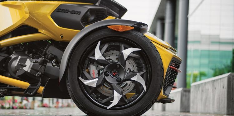 canam-spyder-rs-s-002
