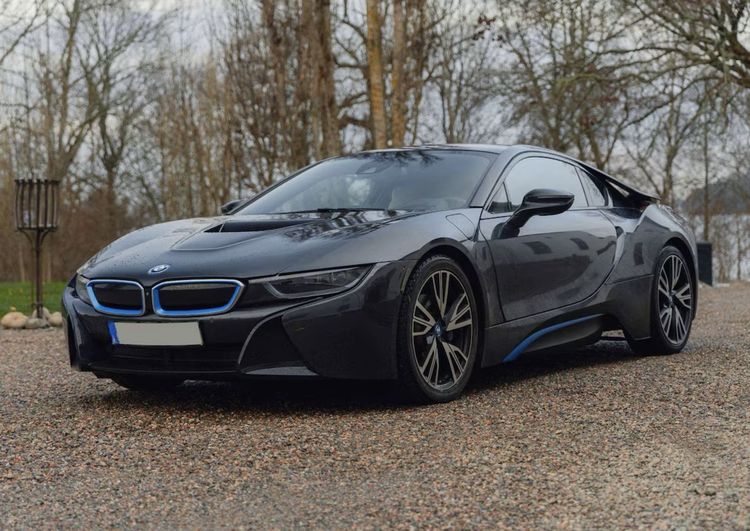 BMW i8 occasion supercar sportwagen sportauto tweedehands auto hybride