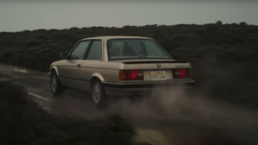 BMW i4 E30