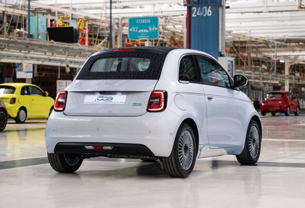 Fiat 500e Stellantis Mirafiori fabriek