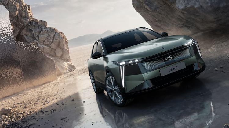 BMW en Audi laten staan? Deze DS No 7 is een eigenzinnige SUV met 740 km actieradius