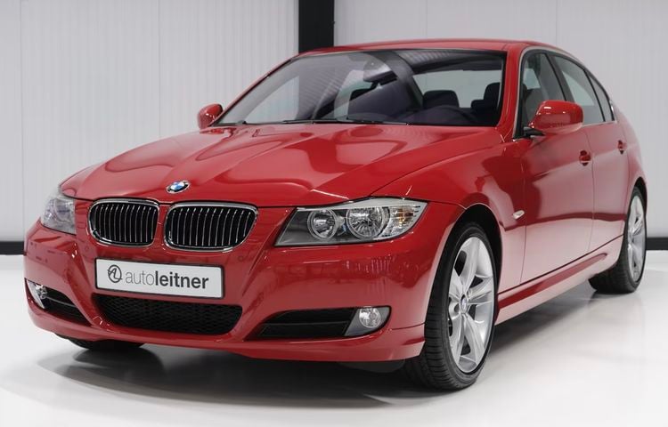 BMW 3-Serie 330i E90 occasion tweedehands auto fabrieksnieuw