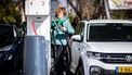 Meer getankt dan de tankinhoud van je auto? Dit is waarom er meer liters benzine in gaan dan je denkt