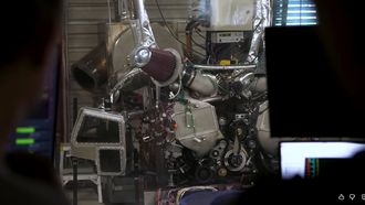Dit gebeurt er als je de goedkoopste benzine in een 1.000 pk Koenigsegg-motor gooit