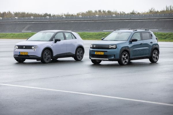 Fiat Grande Panda vs. Firefly: deze leuke, betaalbare elektrische auto is het best