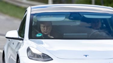 Tesla, Autopilot, Crash
